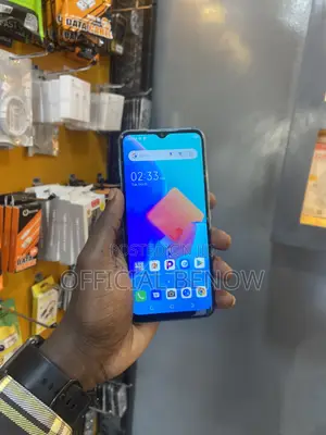 Tecno Spark 8C 64 GB