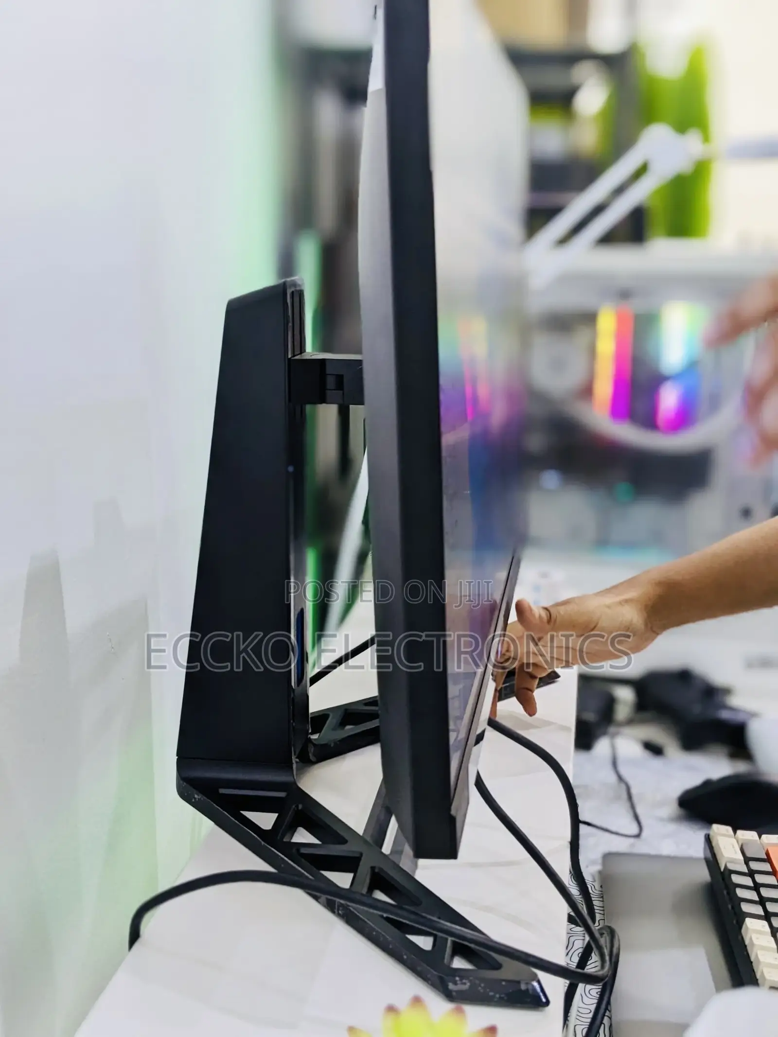 Legion R27q-30 Gaming Monitor