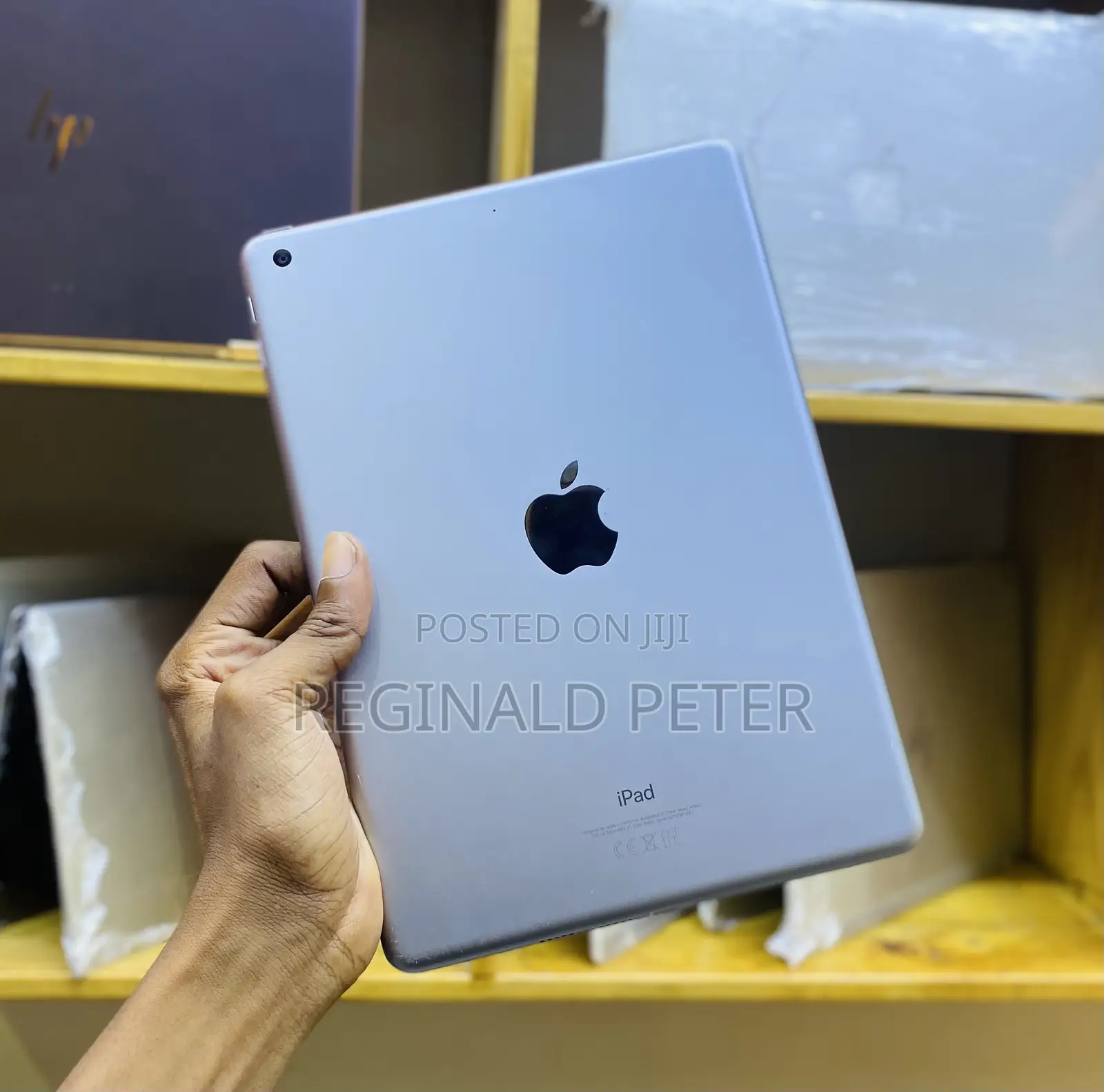 Apple iPad Air 32 GB Gray