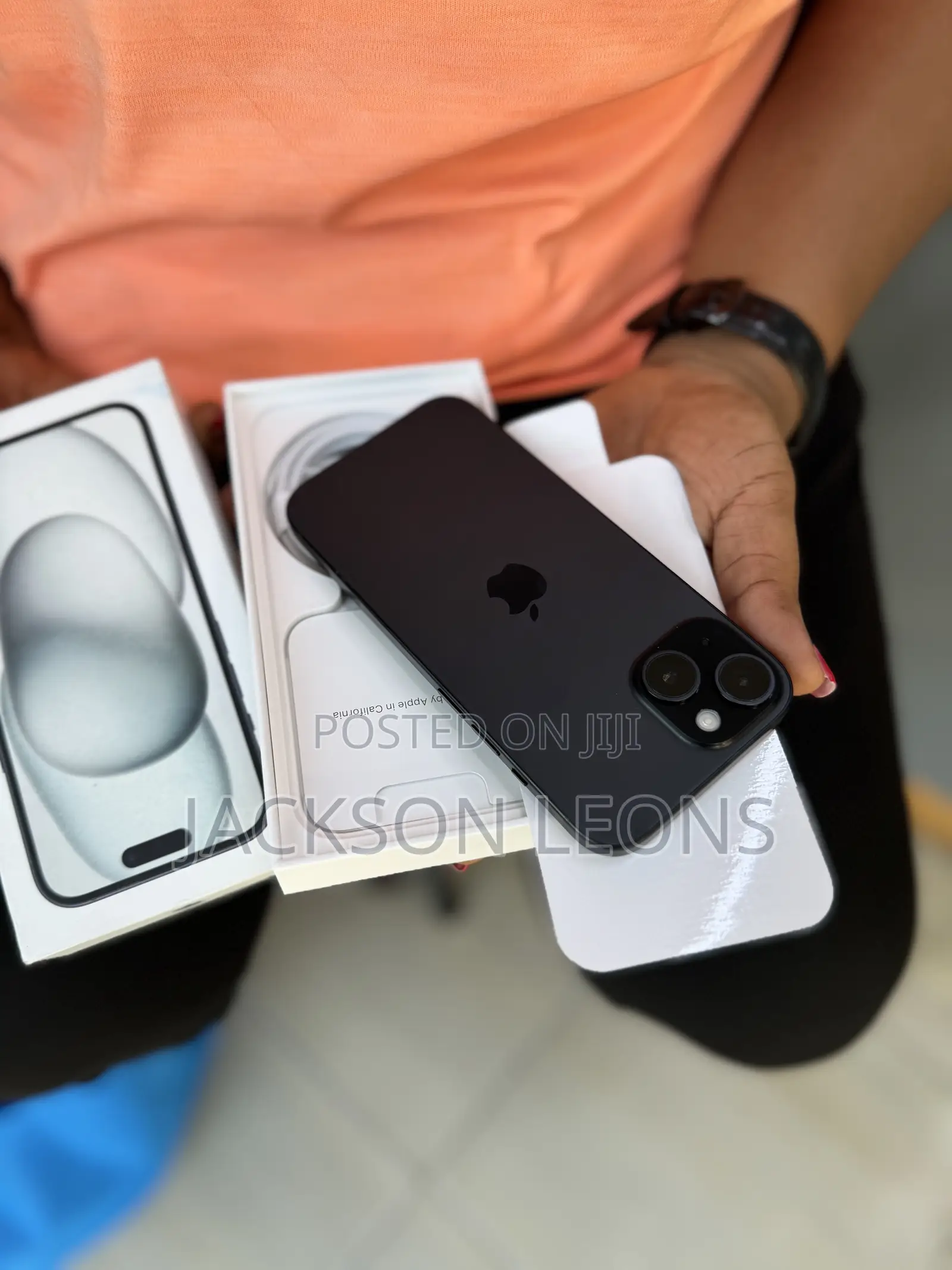 New Apple iPhone 15 128 GB Black