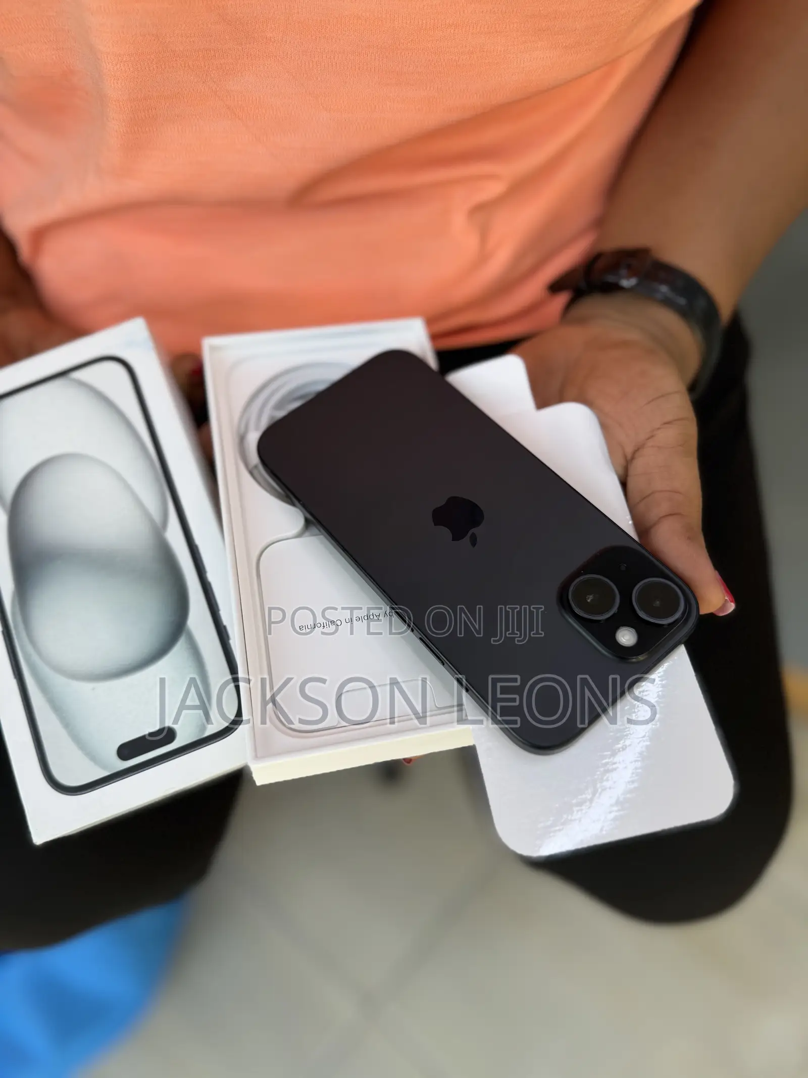 New Apple iPhone 15 128 GB Black