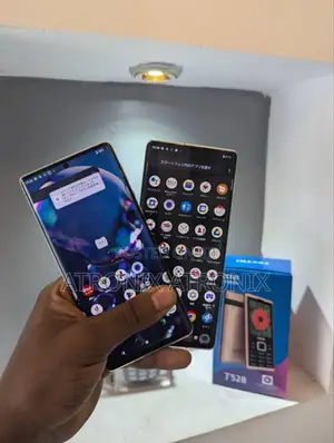 Sharp Aquos R6 128 GB White