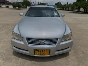 Toyota Mark X 2005 Silver