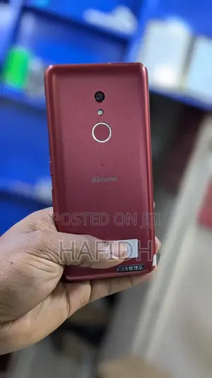 Fujitsu Arrows A 64 GB Rose Gold