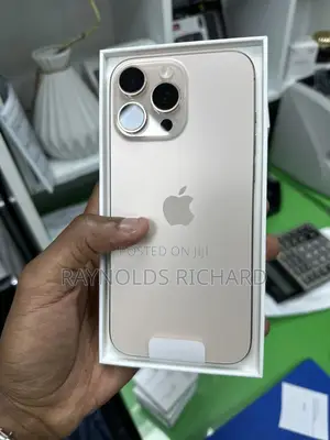 New Apple iPhone 16 Pro Max 1 TB White