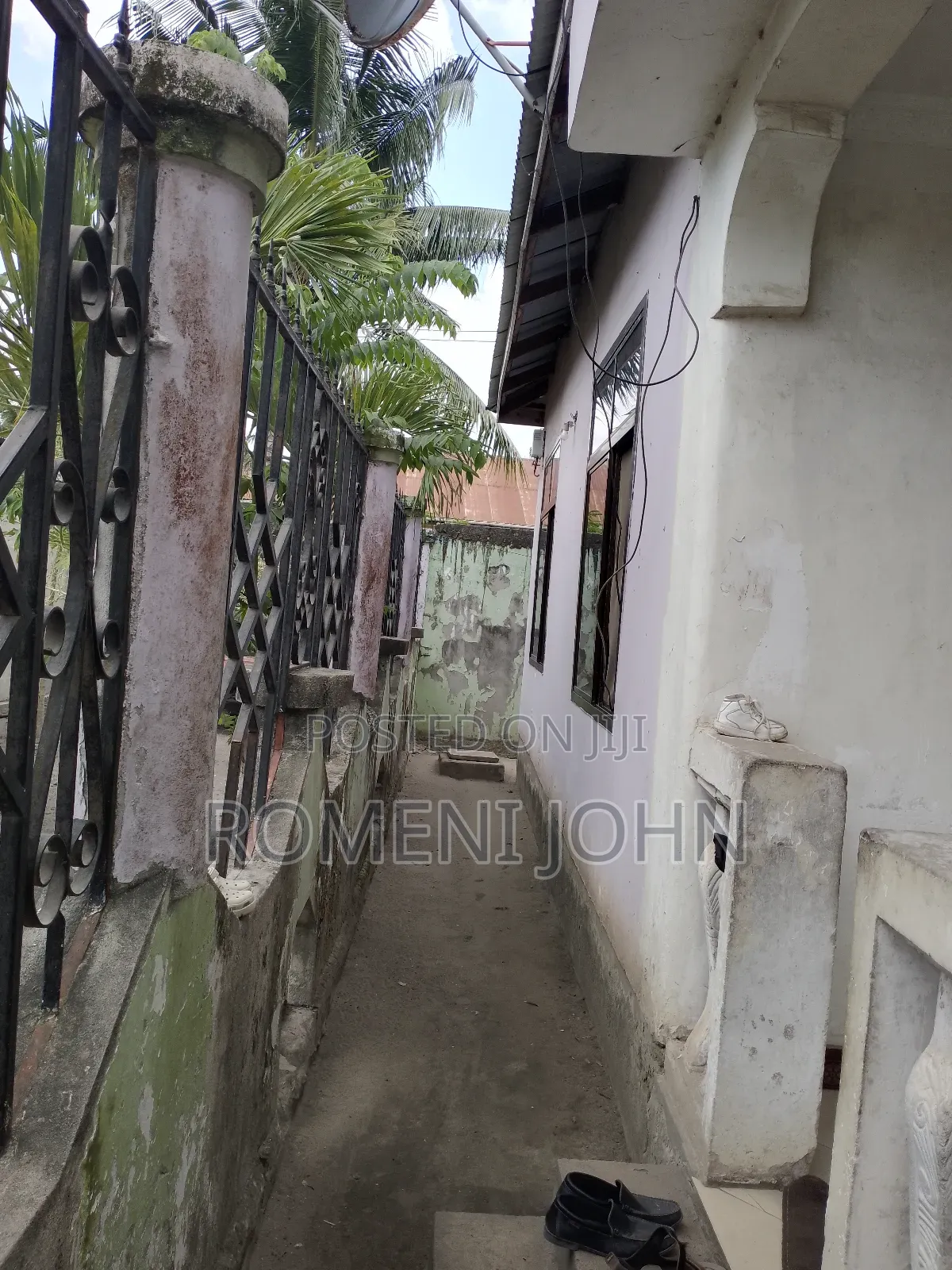 4bdrm Apartment in Tanzania Daresalaam, Ilala for sale