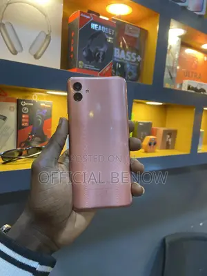 Samsung Galaxy A04e 64 GB Orange