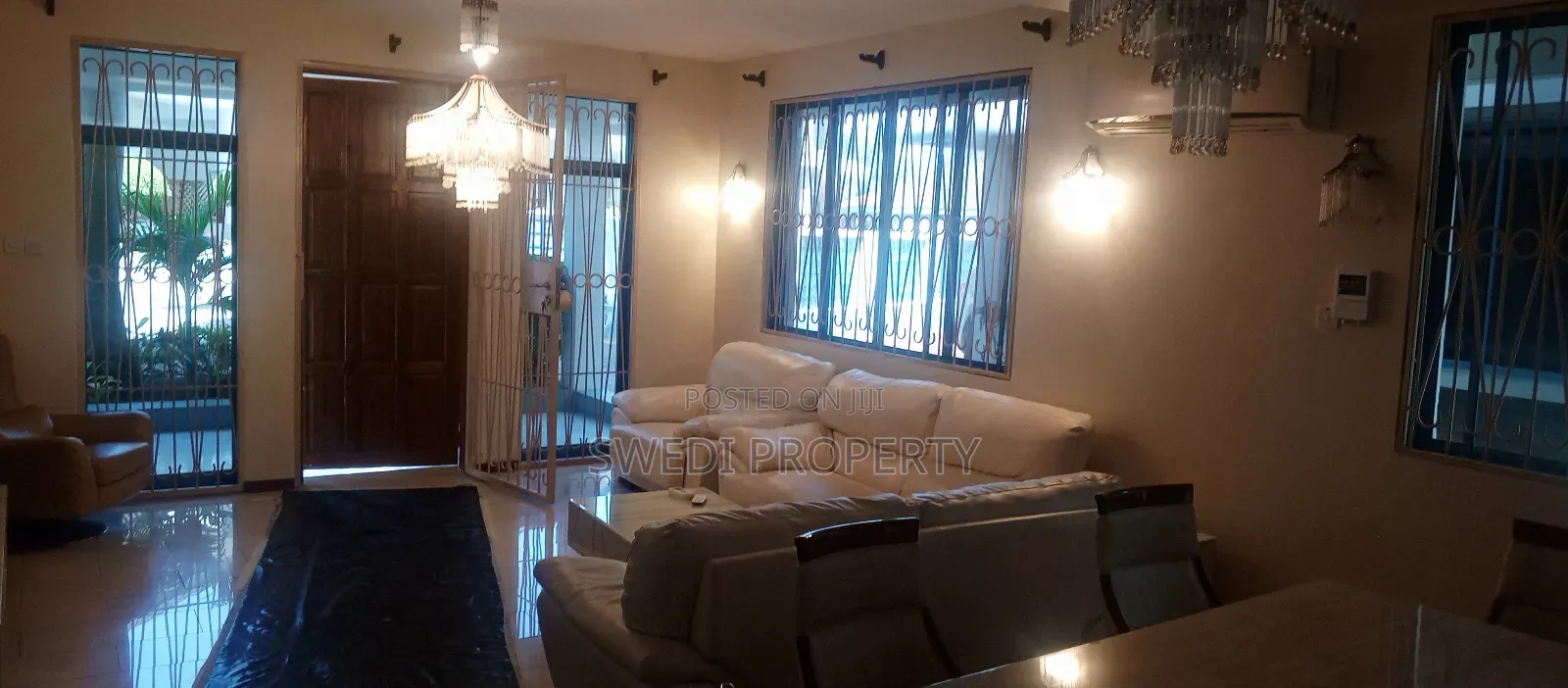 3bdrm Maisonette in Swedi Property, Oyster Bay for rent