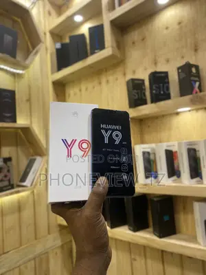New Huawei Y9 128 GB Bronze