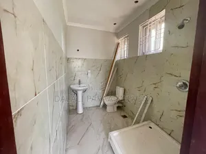 3bdrm Apartment in Dalalipapaatzseven, Kinondoni for rent