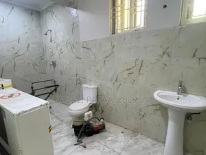 3bdrm Apartment in Dalalipapaatzseven, Kinondoni for rent