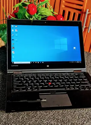 Laptop Lenovo Yoga 260 8GB Intel Core i5 SSD 256GB
