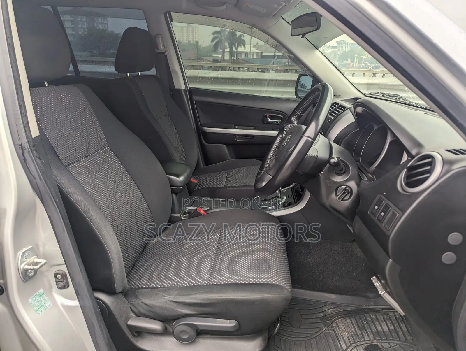 Suzuki Escudo 2007 Silver