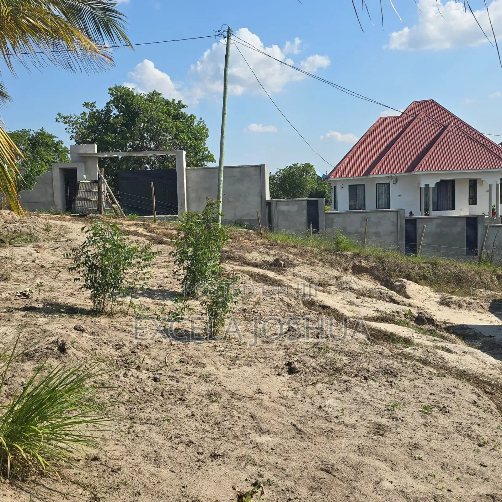 Kiwanja Cha SQM 3948 Kinauzwa Kinyerezi Kifuru