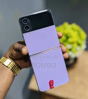 Samsung Galaxy Z Flip4 128 GB Purple