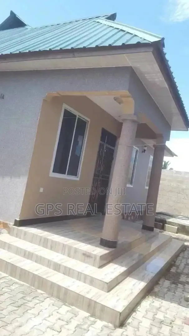 Good House for Sell at Kigambon