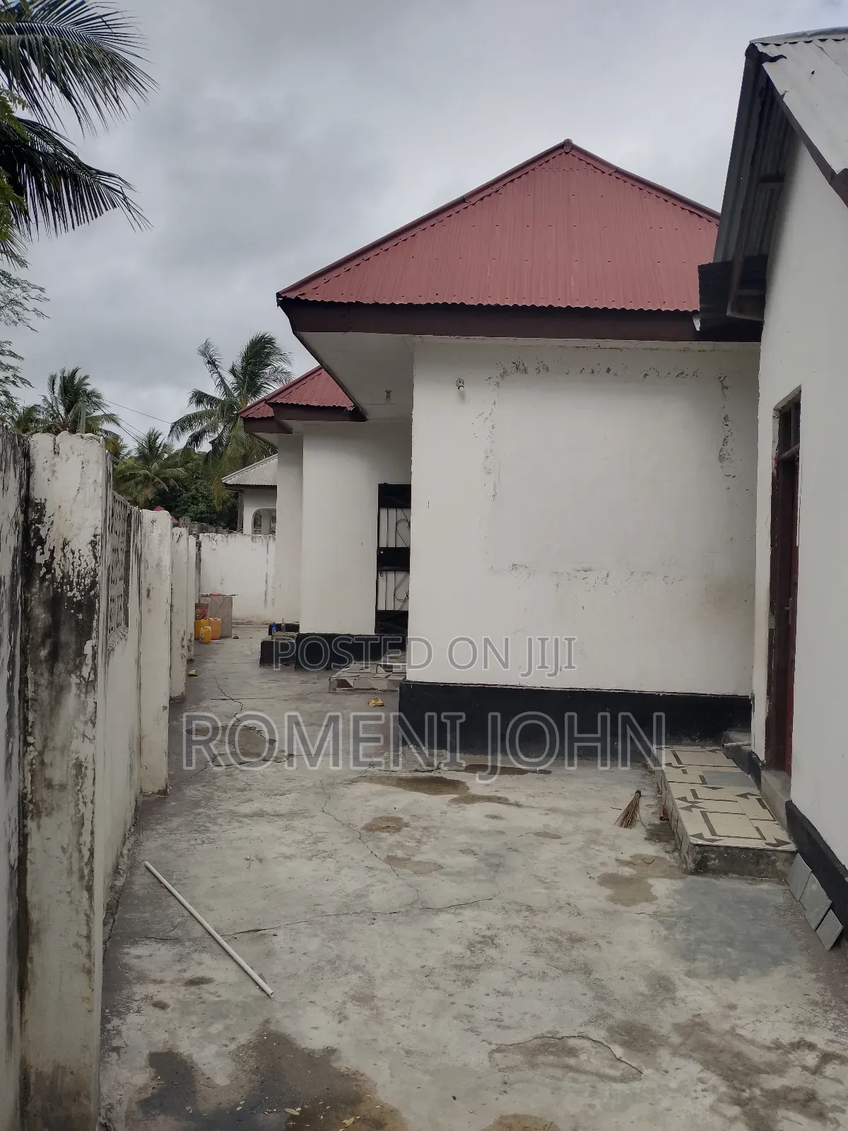 5bdrm House in Tanzania Daresalaam, Ilala for rent