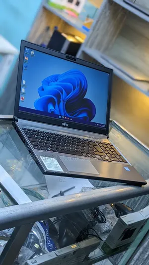 Laptop Fujitsu Celsius H720 8GB Intel Core I5 HDD 500GB