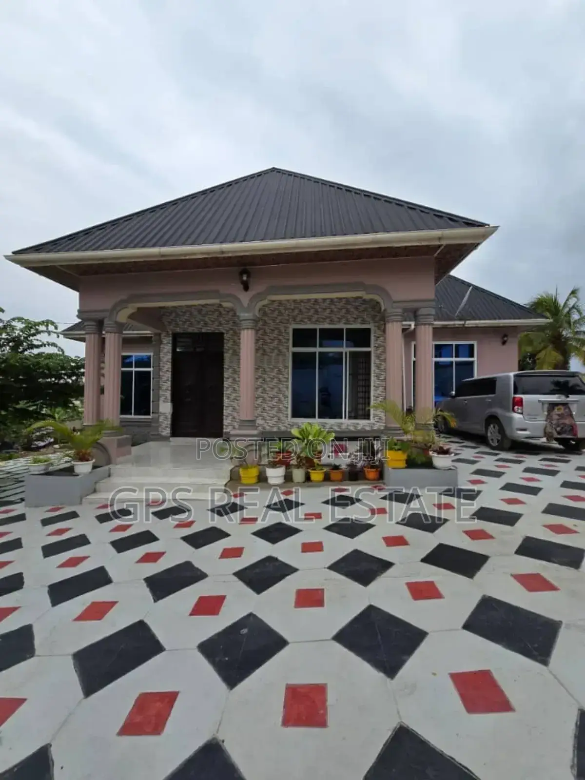 3bdrm House in Tegeta Wazo Hill, Kinondoni for sale