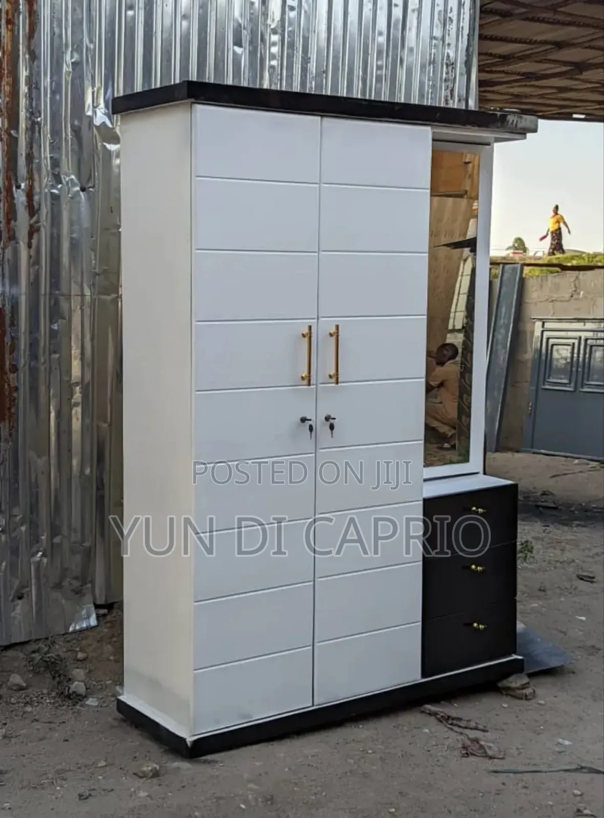 Kabati Classic Ya Kuslide