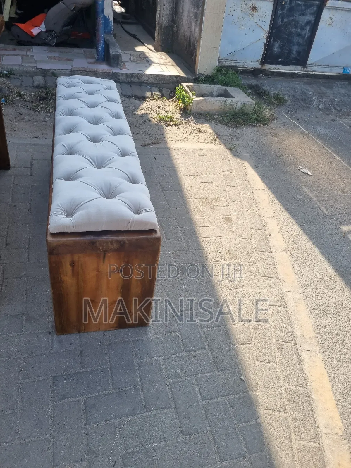 Ddinner Table Nzuri Sana Simple Bei Nafuu