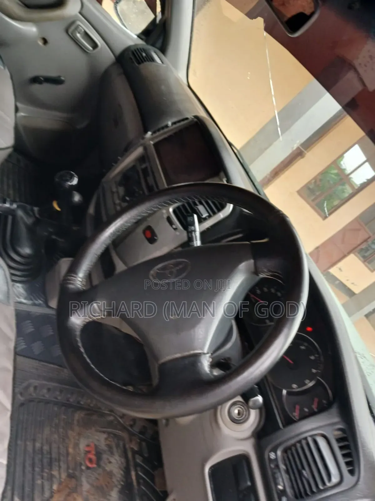 Toyota Land Cruiser 2004 Green