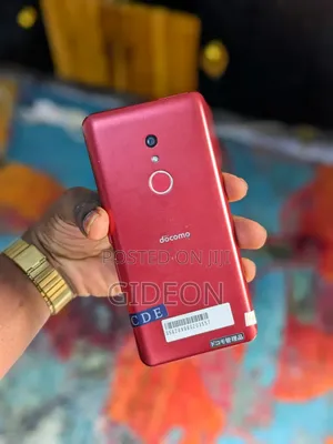 Fujitsu Arrows A 64 GB Red