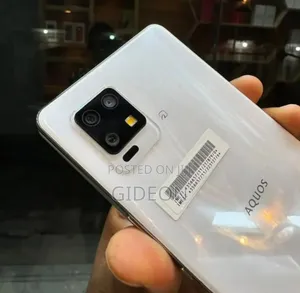Sharp Aquos zero6 128 GB White