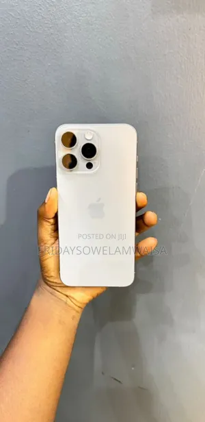 Apple iPhone 15 Pro Max 256 GB White