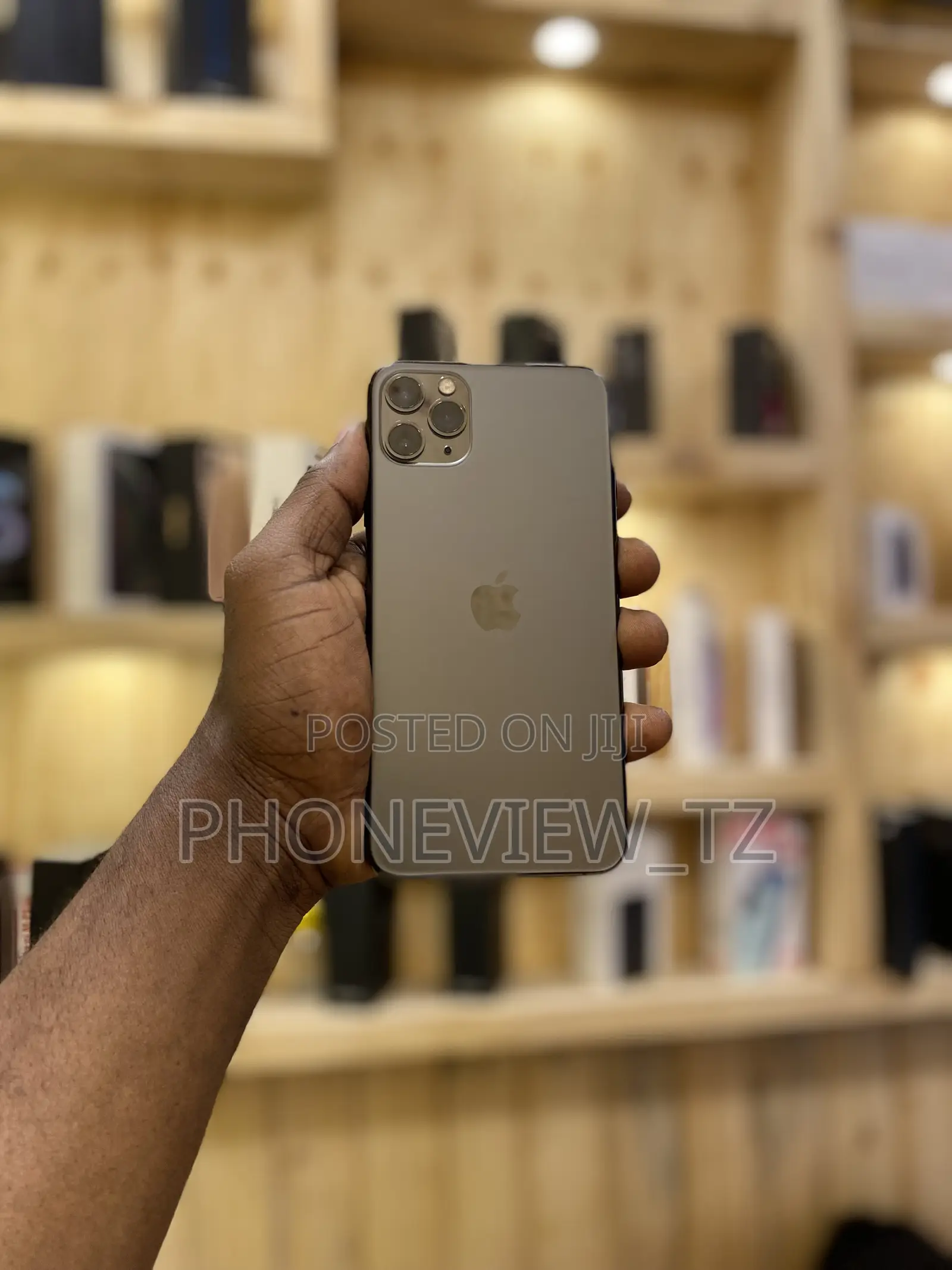 Apple iPhone 11 Pro Max 64 GB Green