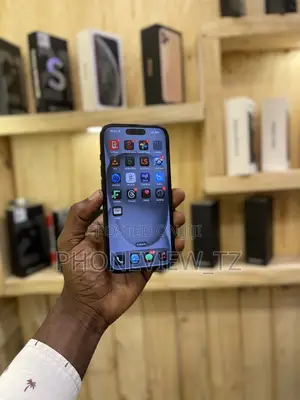 Apple iPhone 15 128 GB Black