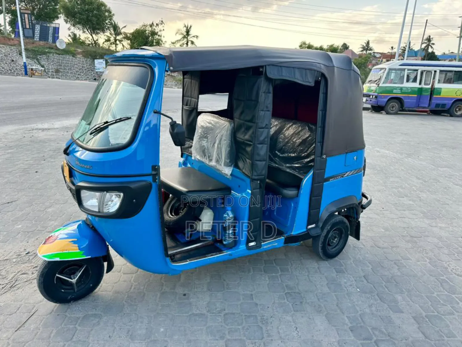 TVS King Deluxe Plus iTouch Start 2024 Blue
