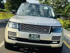 Land Rover Range Rover Vogue 2016 Gold
