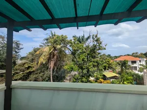 4bdrm Villa in Oysterbay for rent