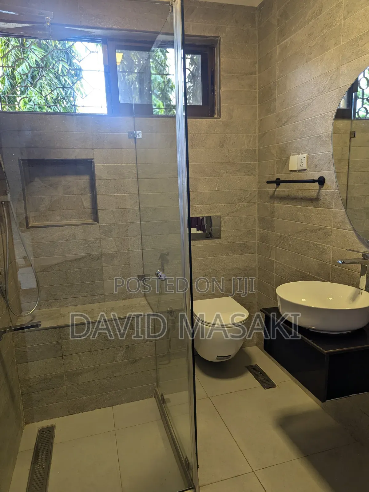 4bdrm Villa in Oysterbay for rent