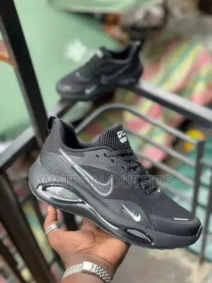 New Male Footwears