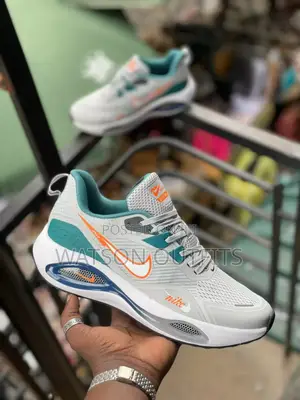 New Male Footwears