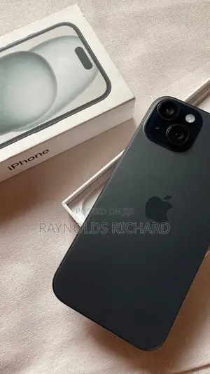 New Apple iPhone 15 128 GB Black