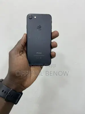 Apple iPhone 7 32 GB Black