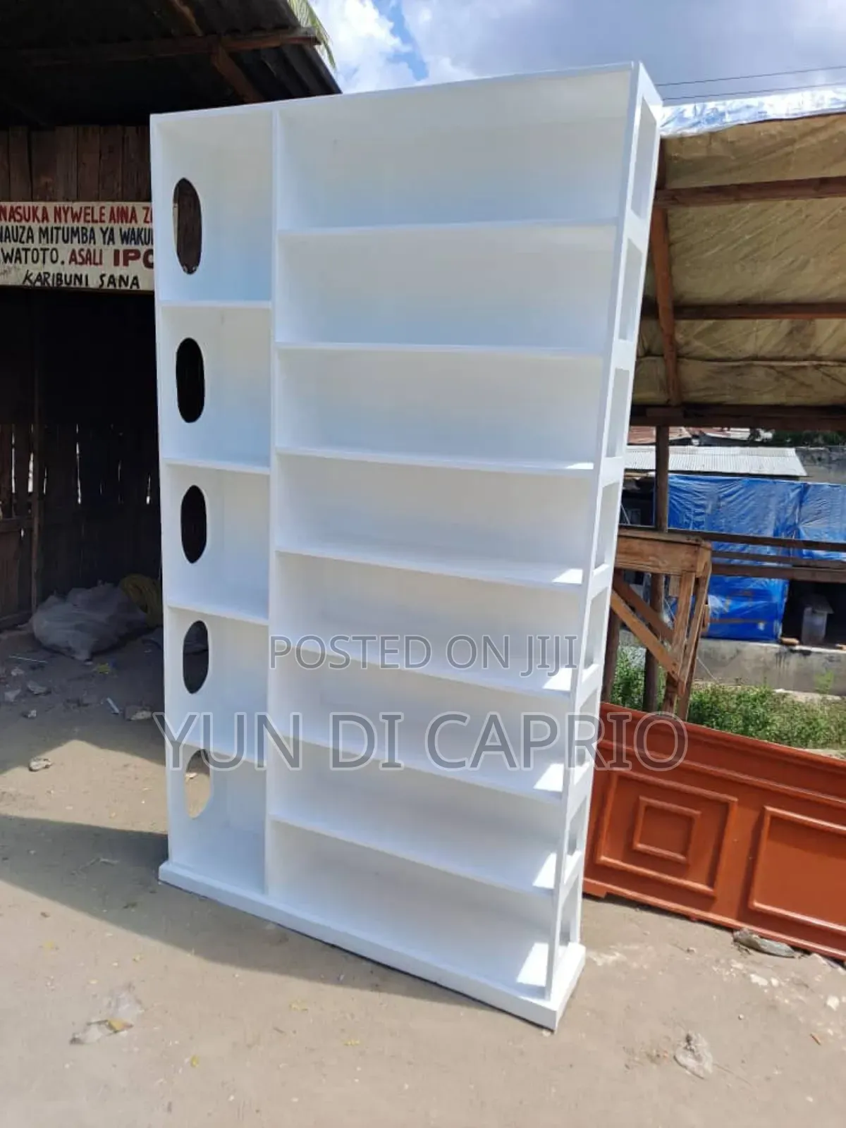 Shoerack Kali Sana Mpya