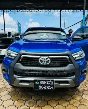 Toyota Hilux 2019 Blue