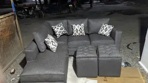 Sofa Set Na Stool Zake Mbili Rangi Ya Dark Grey