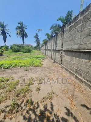 Commercial Plot Touching Ununio Asphalt for Sale in Dar ES