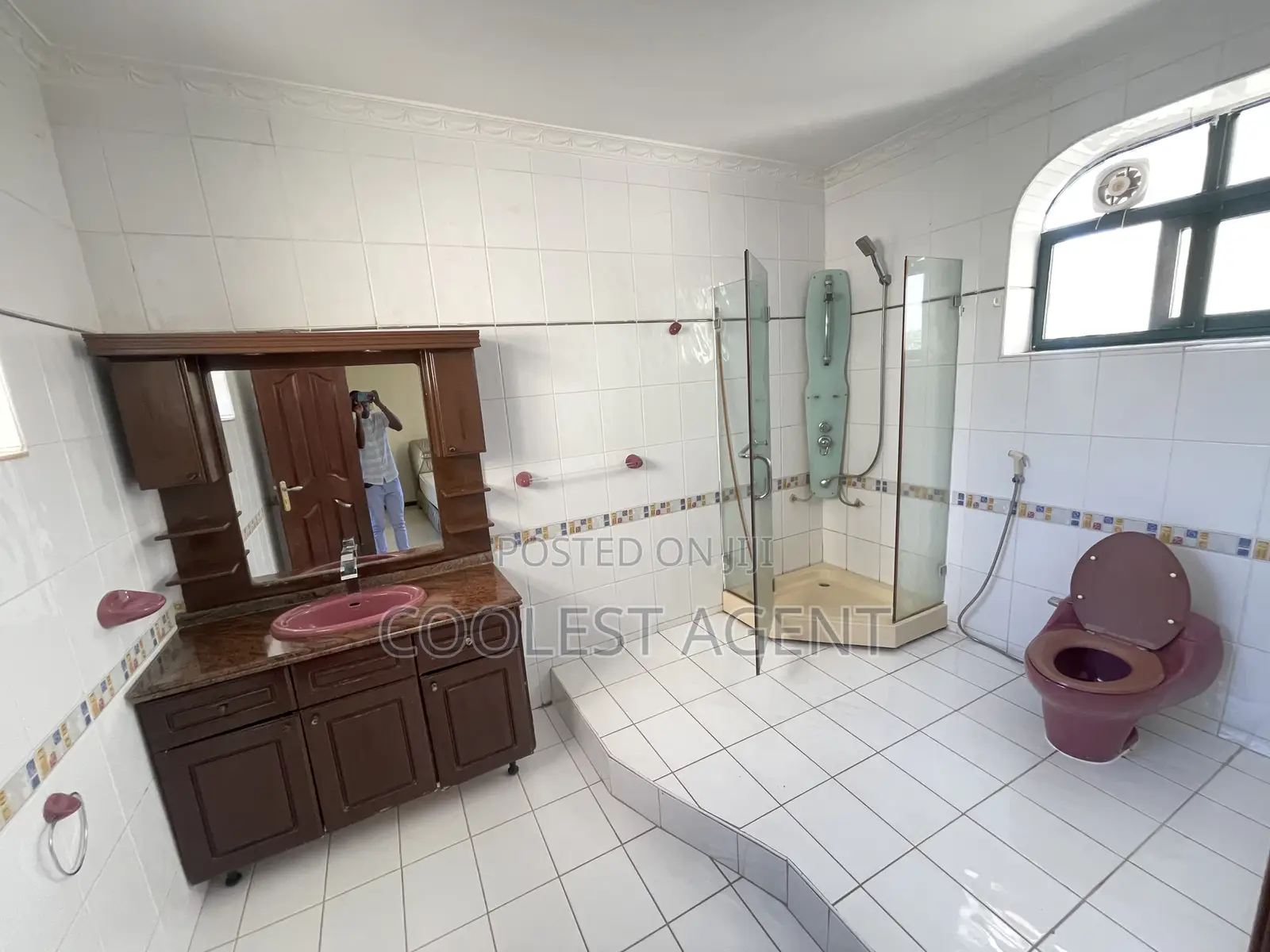 Furnished 3bdrm Apartment in Masaki, Kinondoni for rent