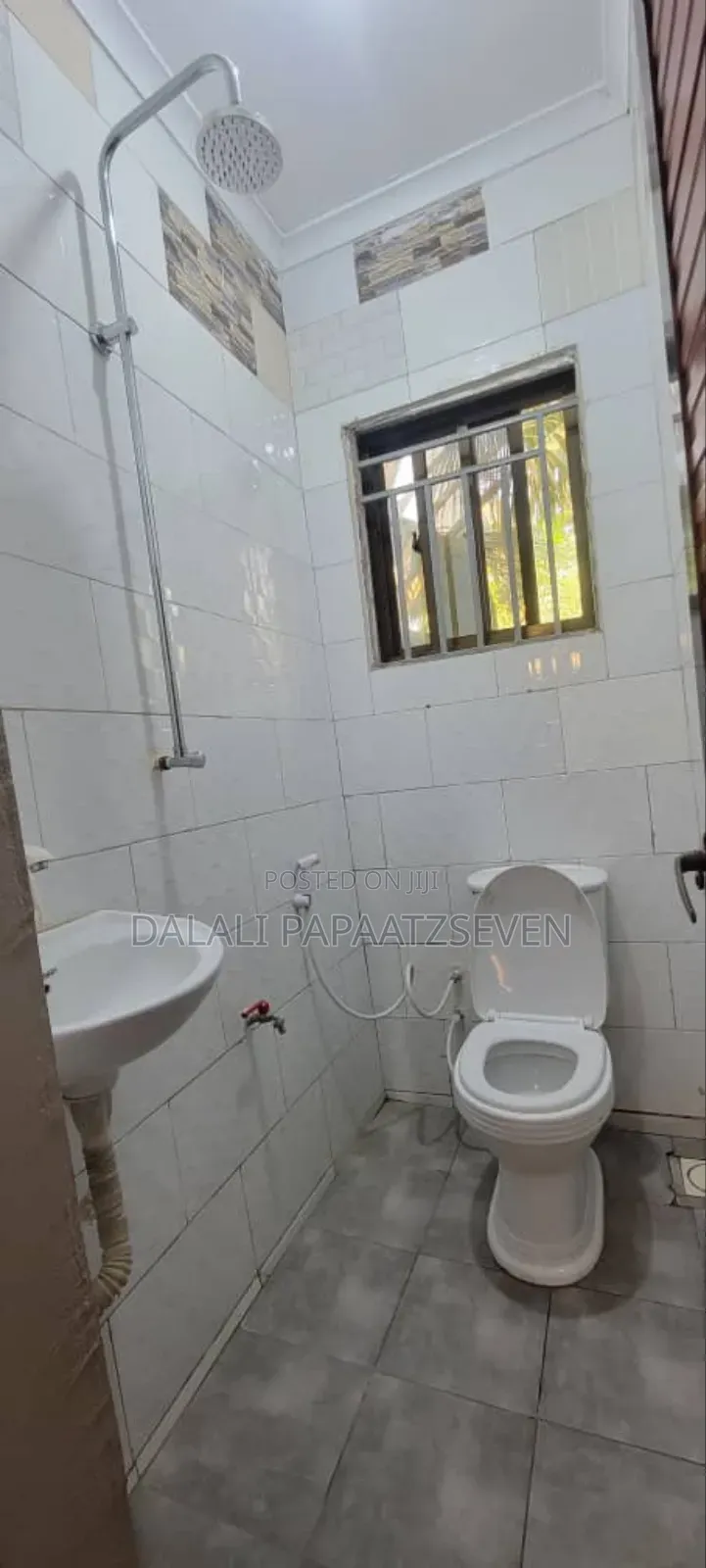 1bdrm Apartment in Dalalipapaatzseven, Kinondoni for rent