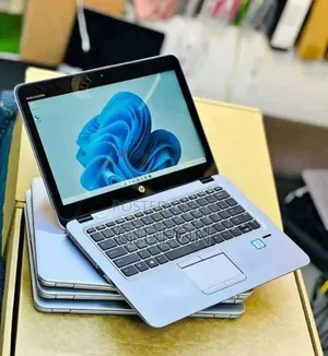 Laptop HP EliteBook 820 G3 8GB Intel Core I5 SSD 256GB