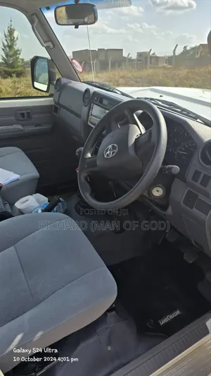New Toyota Land Cruiser 2024 White