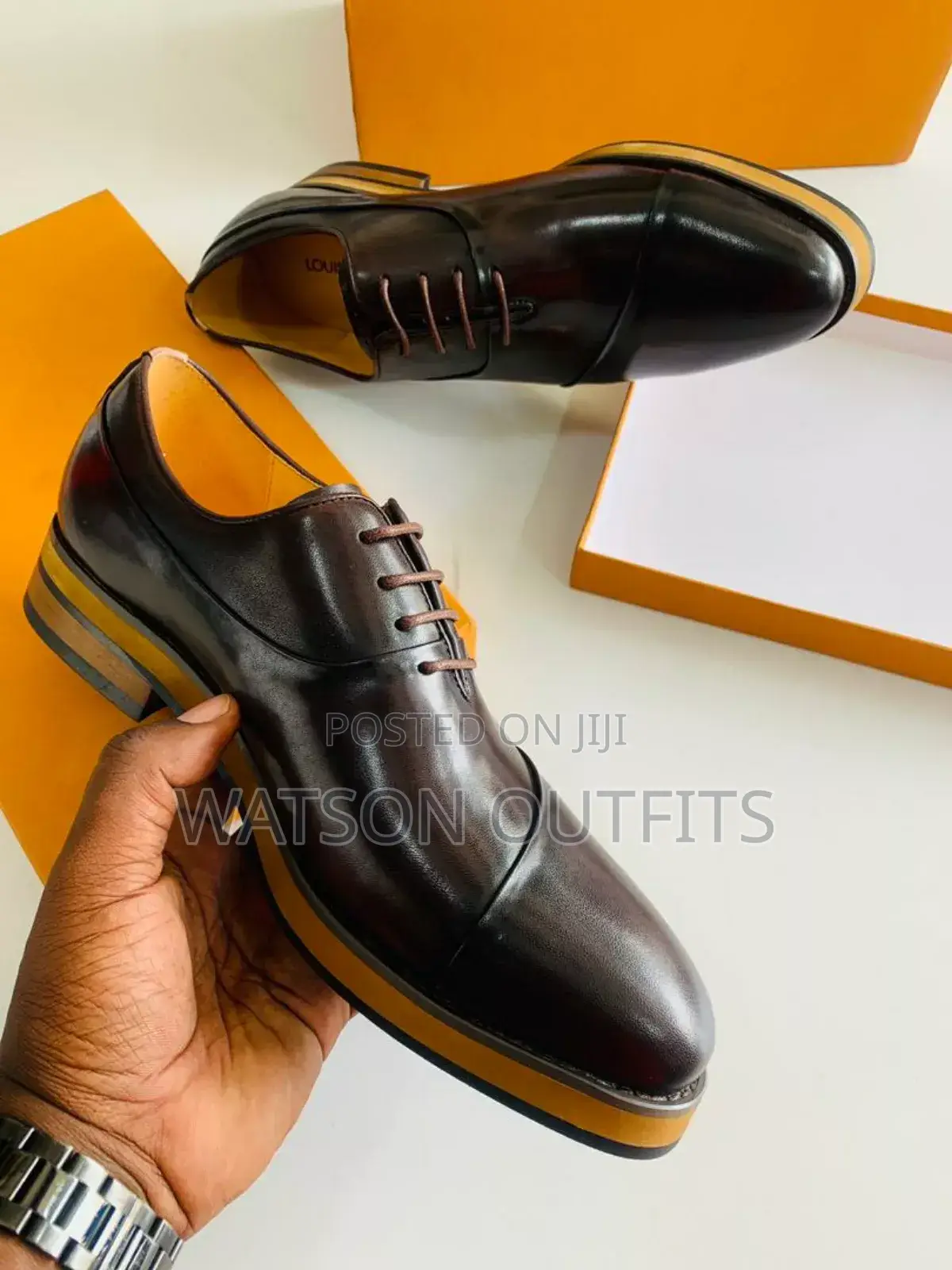 Viatu Vya Lv,Cr7,Versace,Clarks,Gucci