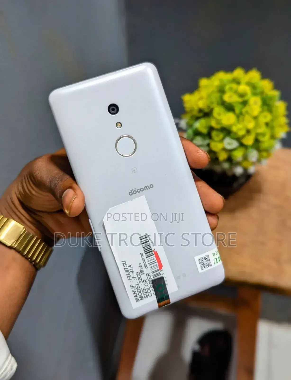 New Fujitsu F-42A 32 GB White