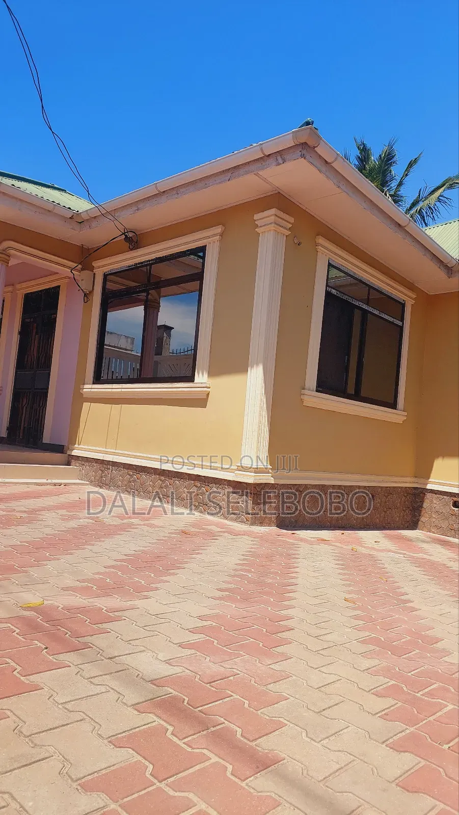 9bdrm House in Boko Kwa Mpemba, Kinondoni for sale